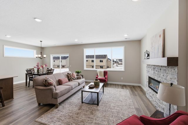 284 Emmy Lane, Hanover, MN 55341