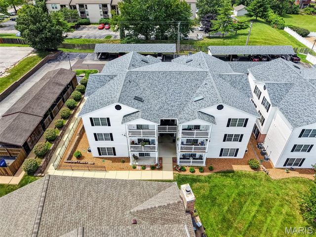 2562 Coppergate Square Drive F, St Louis, MO 63129