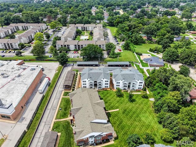 2562 Coppergate Square Drive F, St Louis, MO 63129