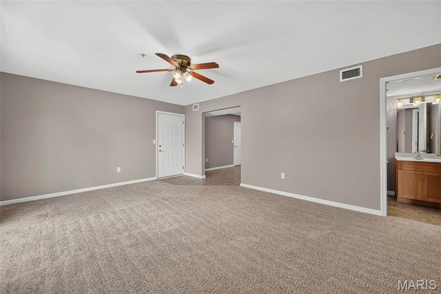 2562 Coppergate Square Drive F, St Louis, MO 63129