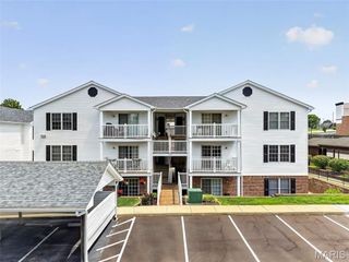 2562 Coppergate Square Drive F, St Louis, MO 63129