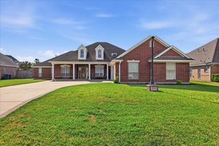 6330 Chasse Stone, Orange, TX 77632