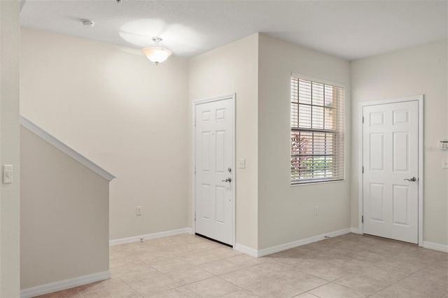 3717 PARKRIDGE CIRCLE 6-102, Sarasota, FL 34243