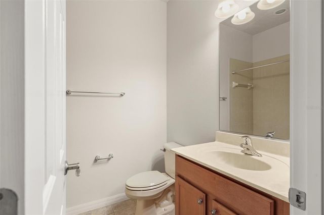 3717 PARKRIDGE CIRCLE 6-102, Sarasota, FL 34243