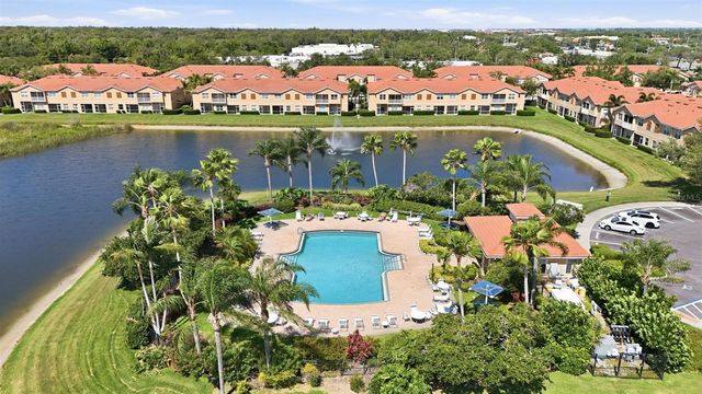 3717 PARKRIDGE CIRCLE 6-102, Sarasota, FL 34243