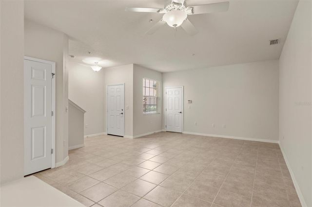3717 PARKRIDGE CIRCLE 6-102, Sarasota, FL 34243