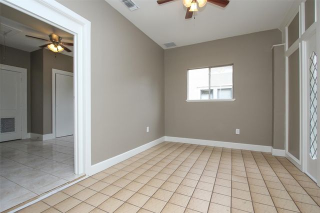 1127 Walling Street, Houston, TX 77009