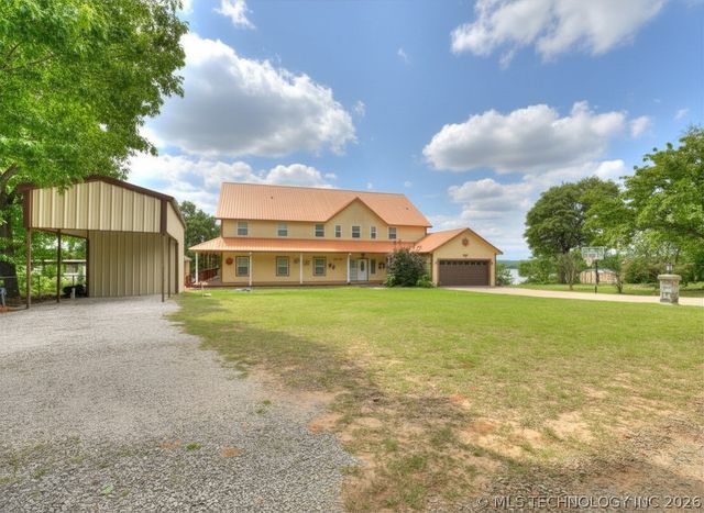 332 E Highland Avenue, Eufaula, OK 74432