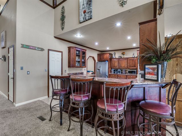 332 E Highland Avenue, Eufaula, OK 74432