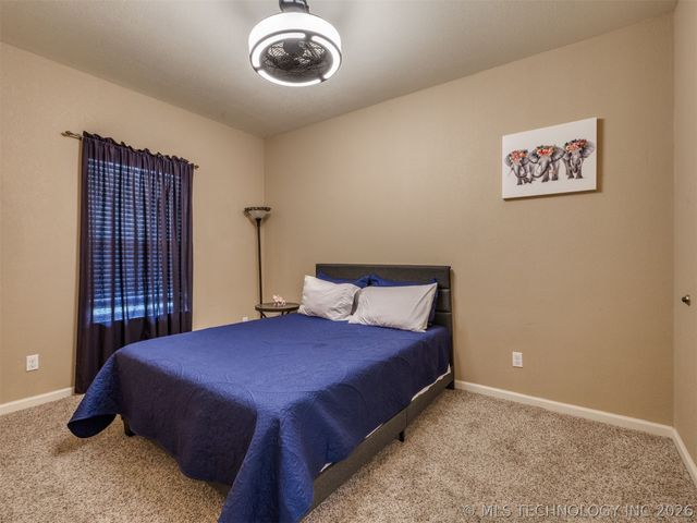 332 E Highland Avenue, Eufaula, OK 74432