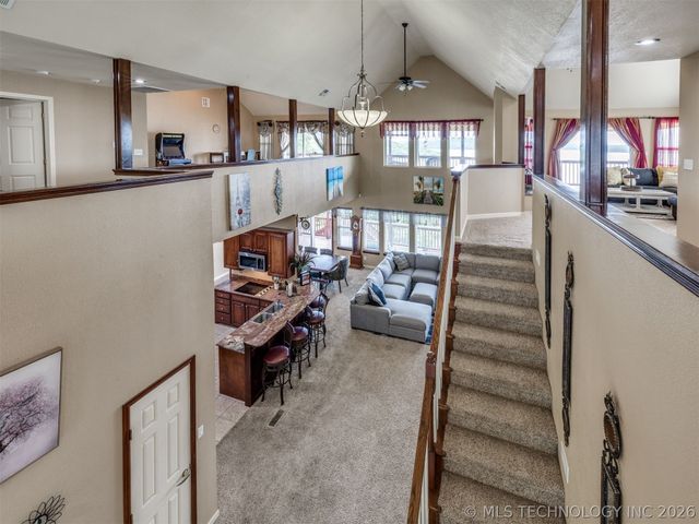 332 E Highland Avenue, Eufaula, OK 74432