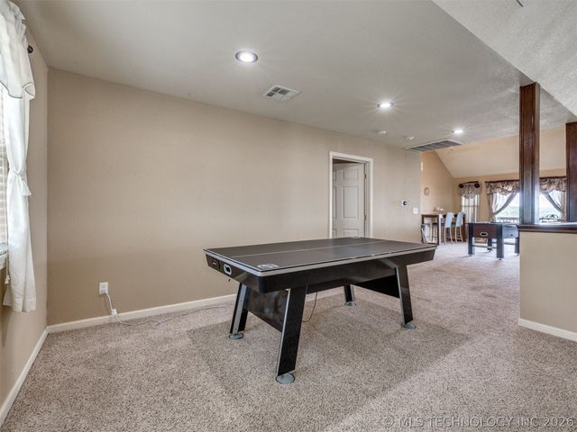 332 E Highland Avenue, Eufaula, OK 74432