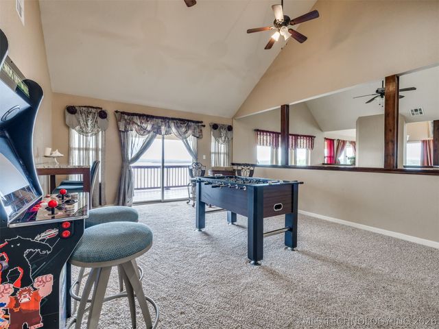 332 E Highland Avenue, Eufaula, OK 74432