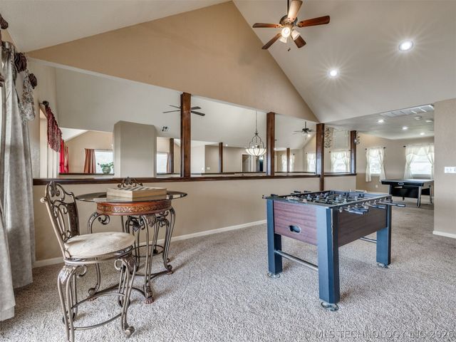 332 E Highland Avenue, Eufaula, OK 74432