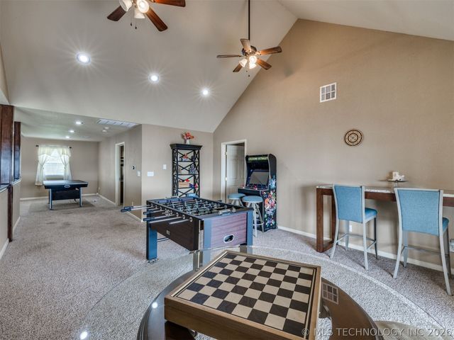332 E Highland Avenue, Eufaula, OK 74432
