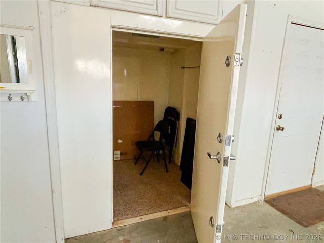 332 E Highland Avenue, Eufaula, OK 74432