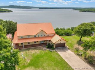 332 E Highland Avenue, Eufaula, OK 74432
