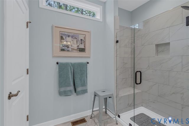 54 Genevieve, Irvington, VA 22480