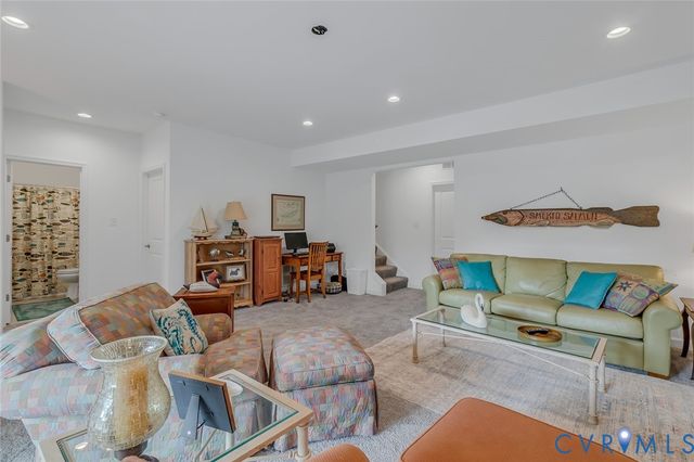 54 Genevieve, Irvington, VA 22480