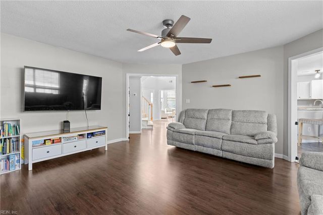 2016 Coral Ivy LN, Chesapeake, VA 23323