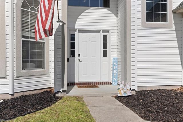 2016 Coral Ivy LN, Chesapeake, VA 23323