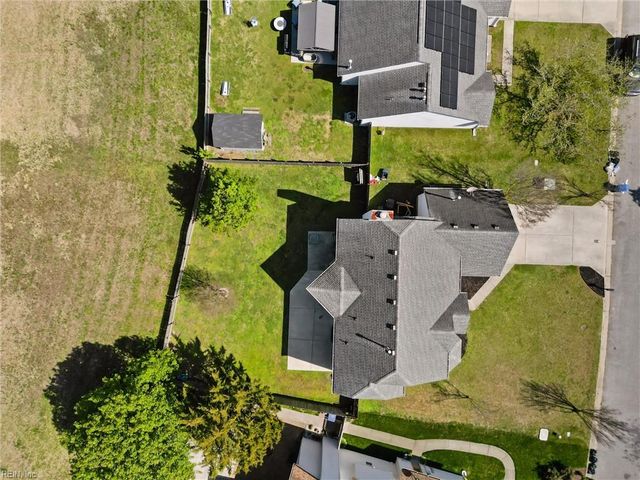 2016 Coral Ivy LN, Chesapeake, VA 23323