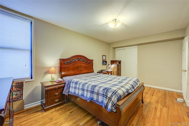 83-40 Austin Street 3X, Kew Gardens, NY 11435