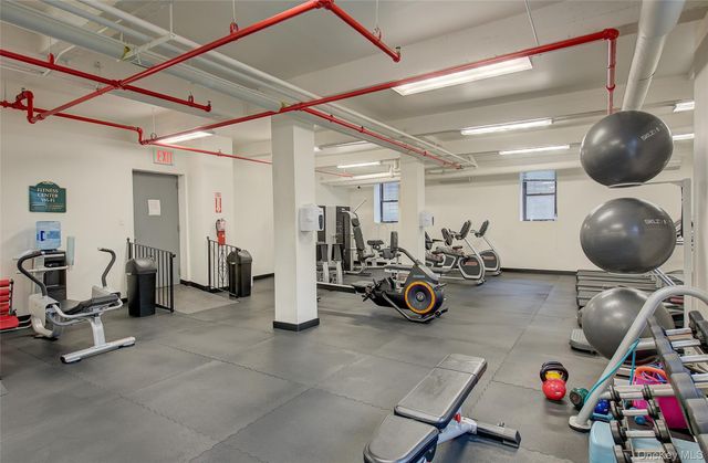 83-40 Austin Street 3X, Kew Gardens, NY 11435