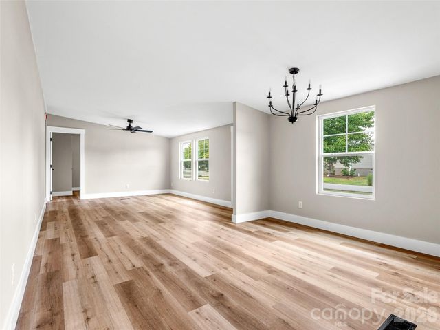 448 Riverwind Drive, Hendersonville, NC 28739