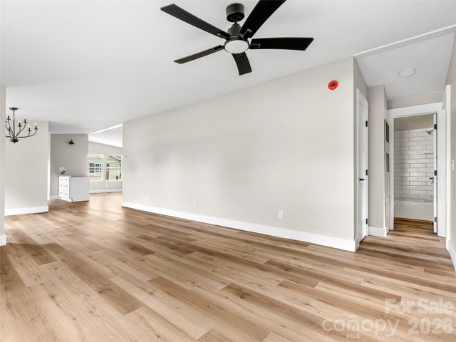 448 Riverwind Drive, Hendersonville, NC 28739