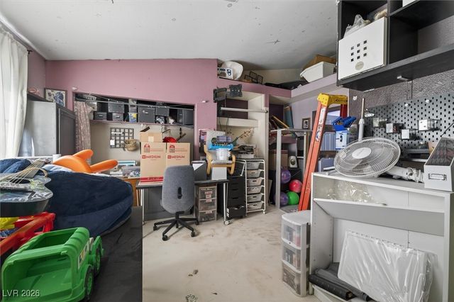 821 South Happy Lane, Pahrump, NV 89048