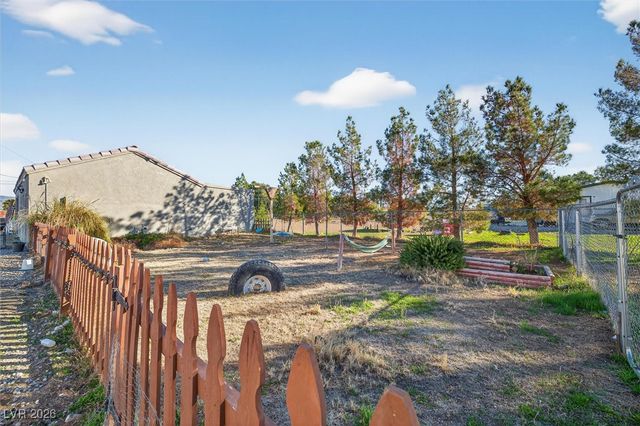 821 South Happy Lane, Pahrump, NV 89048