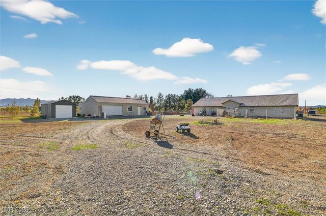 821 South Happy Lane, Pahrump, NV 89048