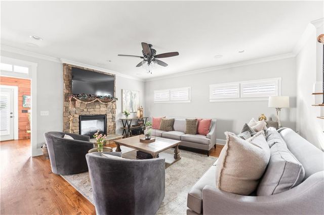 156 Maediris Drive, Decatur, GA 30030