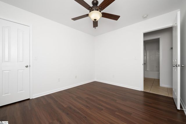 102 Tralee Lane, Greer, SC 29650