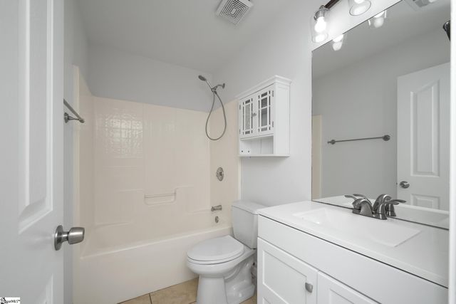 102 Tralee Lane, Greer, SC 29650