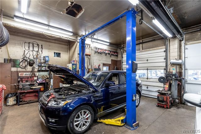 252 Kenmore Avenue, Buffalo, NY 14223