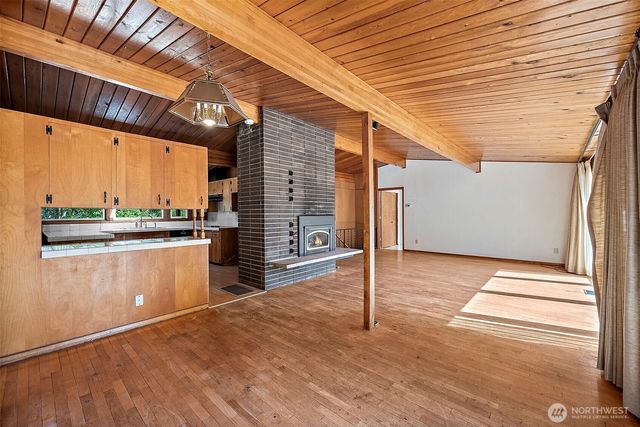 36703 Pulford Road E, Eatonville, WA 98328