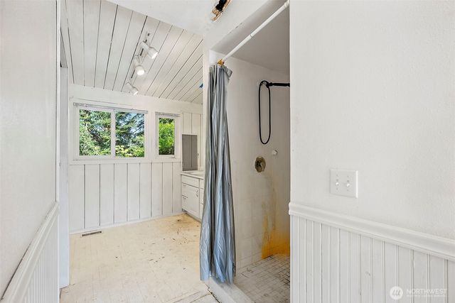 36703 Pulford Road E, Eatonville, WA 98328