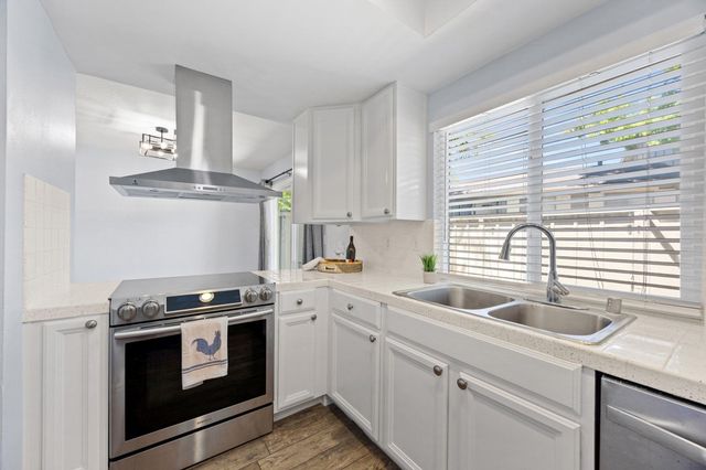 2749 Fountainhead Dr, San Ramon, CA 94583