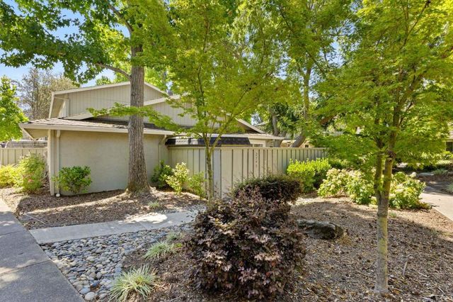 2749 Fountainhead Dr, San Ramon, CA 94583