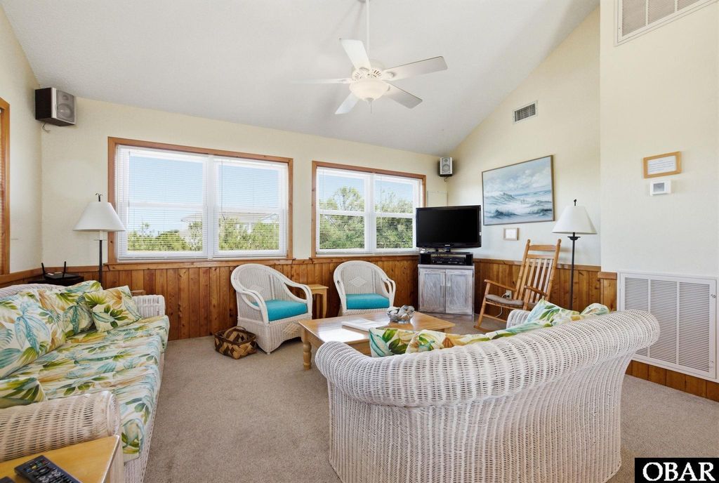 Image 10 of property listing at 545 Seashell Lane Lot 73, Corolla, NC 27927