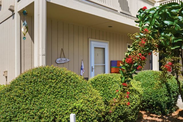 4274 Pinehurst Cir Unit V1, Little River, SC 29566
