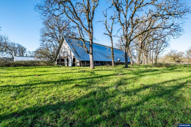 941 N 2nd St, Jefferson, OR 97352