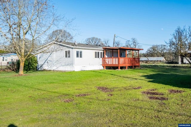 941 N 2nd St, Jefferson, OR 97352