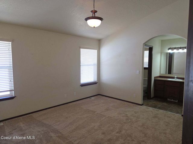 2994 W Wilbur Ave, Coeur D'alene, ID 83815