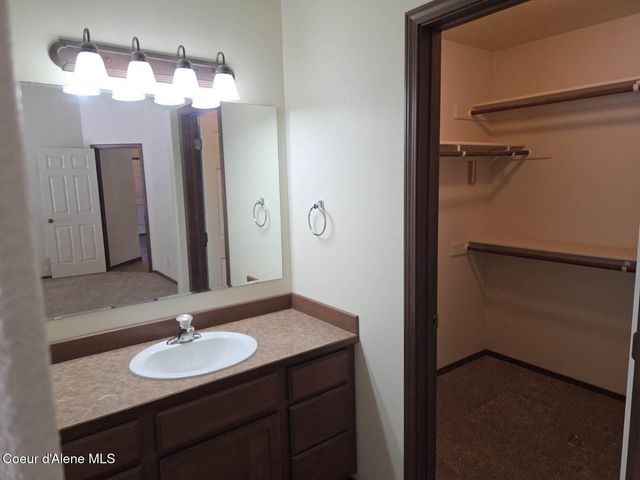 2994 W Wilbur Ave, Coeur D'alene, ID 83815