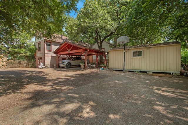423 S O Connor Road, Irving, TX 75060