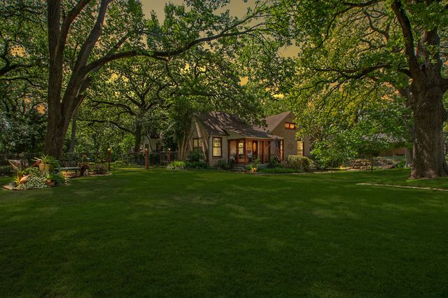 423 S O Connor Road, Irving, TX 75060