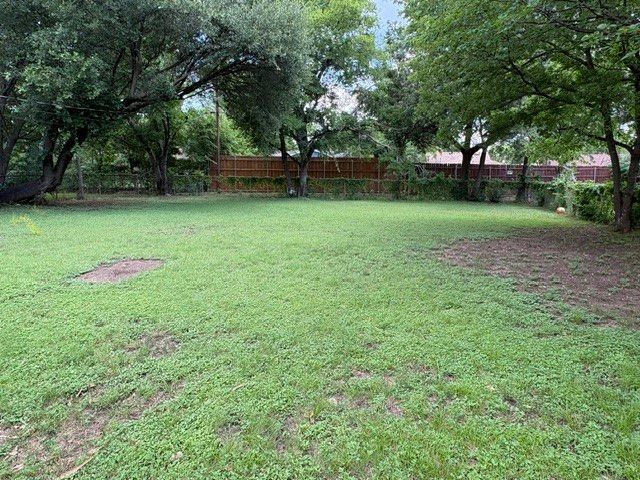 1109 Edwards Circle, Dallas, TX 75224